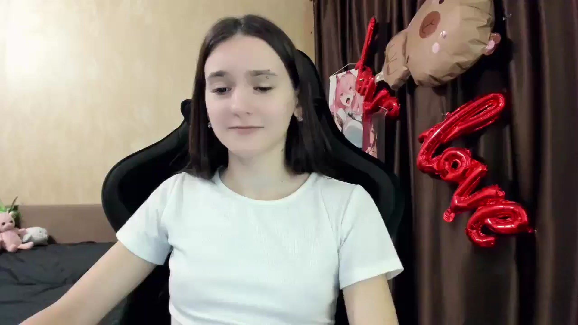 Gallery image thumbnail from Madison_Burke's myfreecams stream on, 11/20/2025, 22:37 image 20 of 20