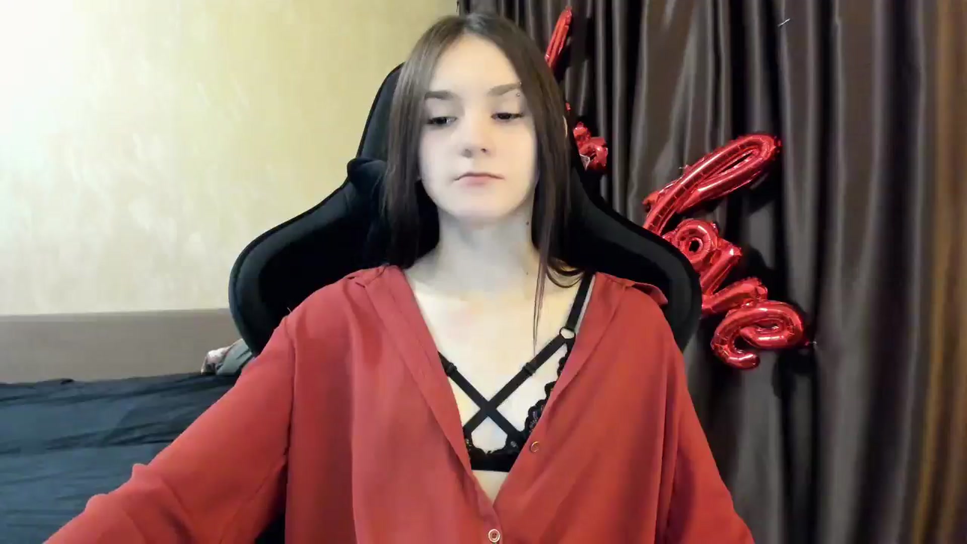 Gallery image thumbnail from Madison_Burke's myfreecams stream on, 11/24/2025, 01:22 image 17 of 20