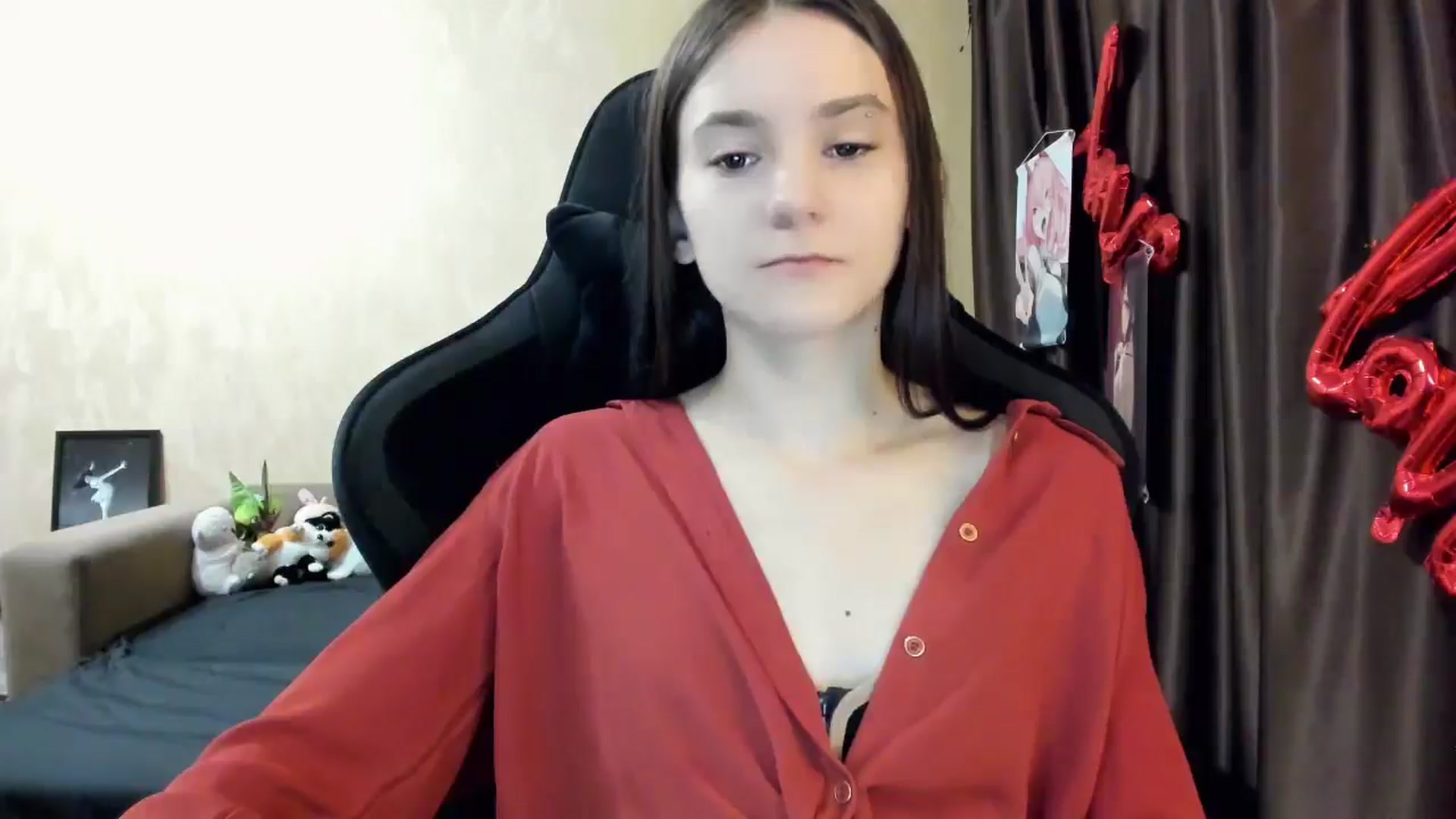 Gallery image thumbnail from Madison_Burke's myfreecams stream on, 11/25/2025, 07:36 image 15 of 20