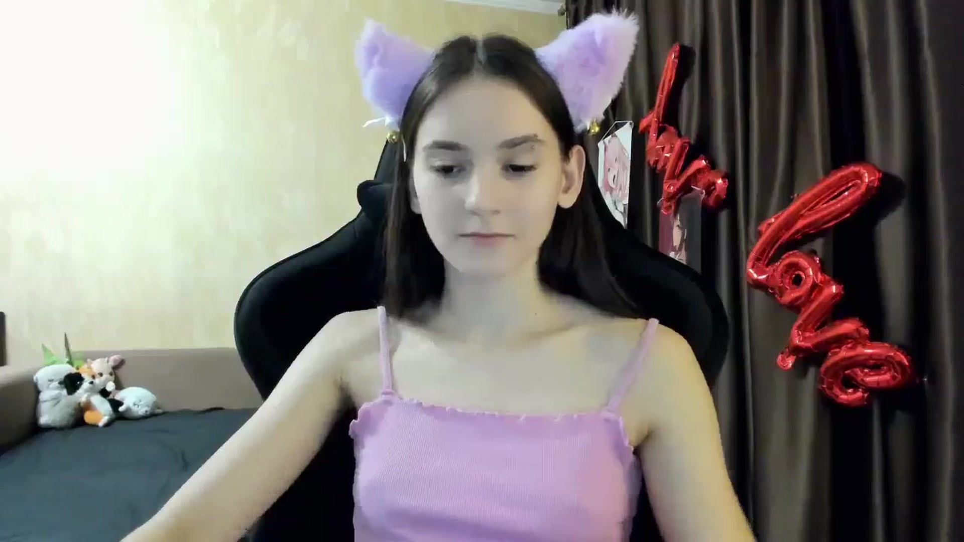Gallery image thumbnail from Madison_Burke's myfreecams stream on, 11/26/2025, 18:51 image 7 of 20