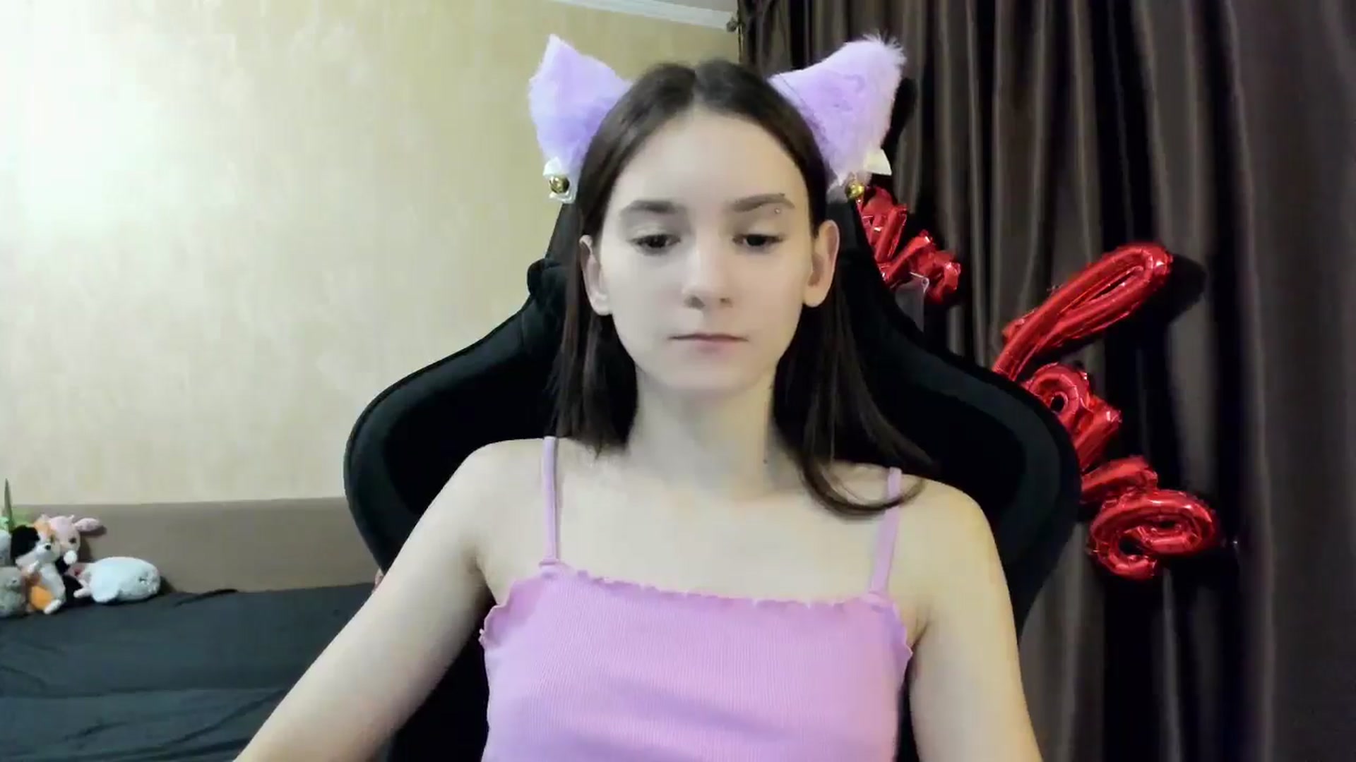 Gallery image thumbnail from Madison_Burke's myfreecams stream on, 11/26/2025, 22:28 image 15 of 20