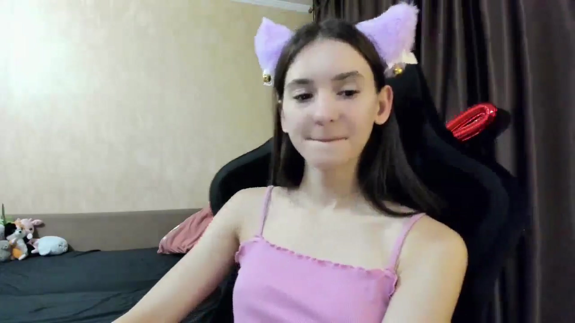Gallery image thumbnail from Madison_Burke's myfreecams stream on, 11/26/2025, 22:28 image 2 of 20