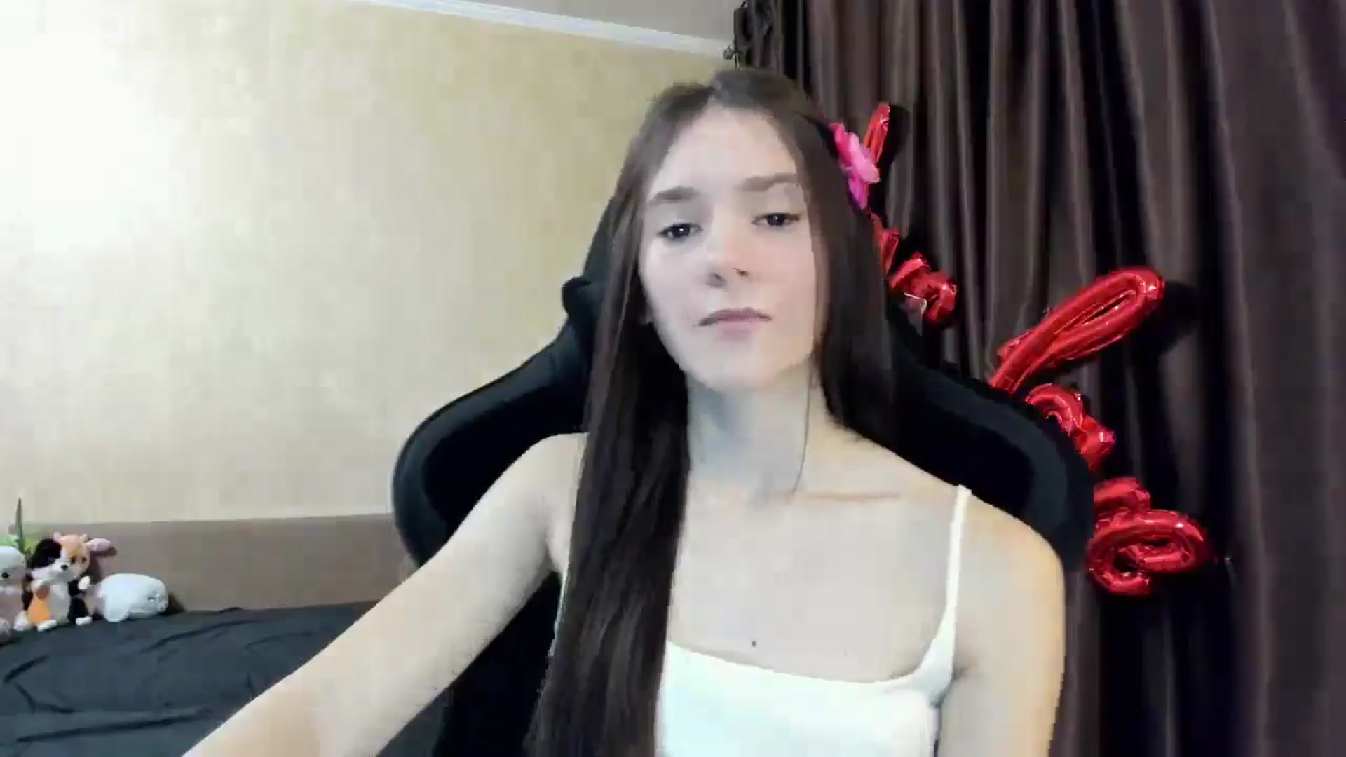 Gallery image thumbnail from Madison_Burke's myfreecams stream on, 11/28/2025, 24:06 image 7 of 20