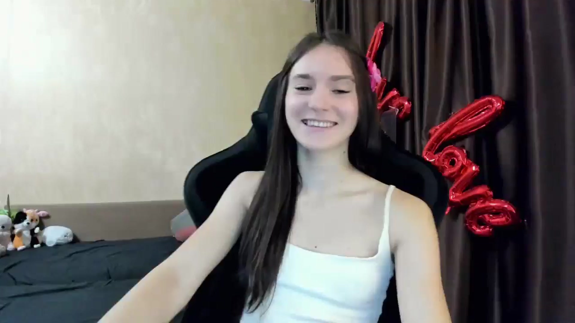 Gallery image thumbnail from Madison_Burke's myfreecams stream on, 11/28/2025, 24:06 image 19 of 20