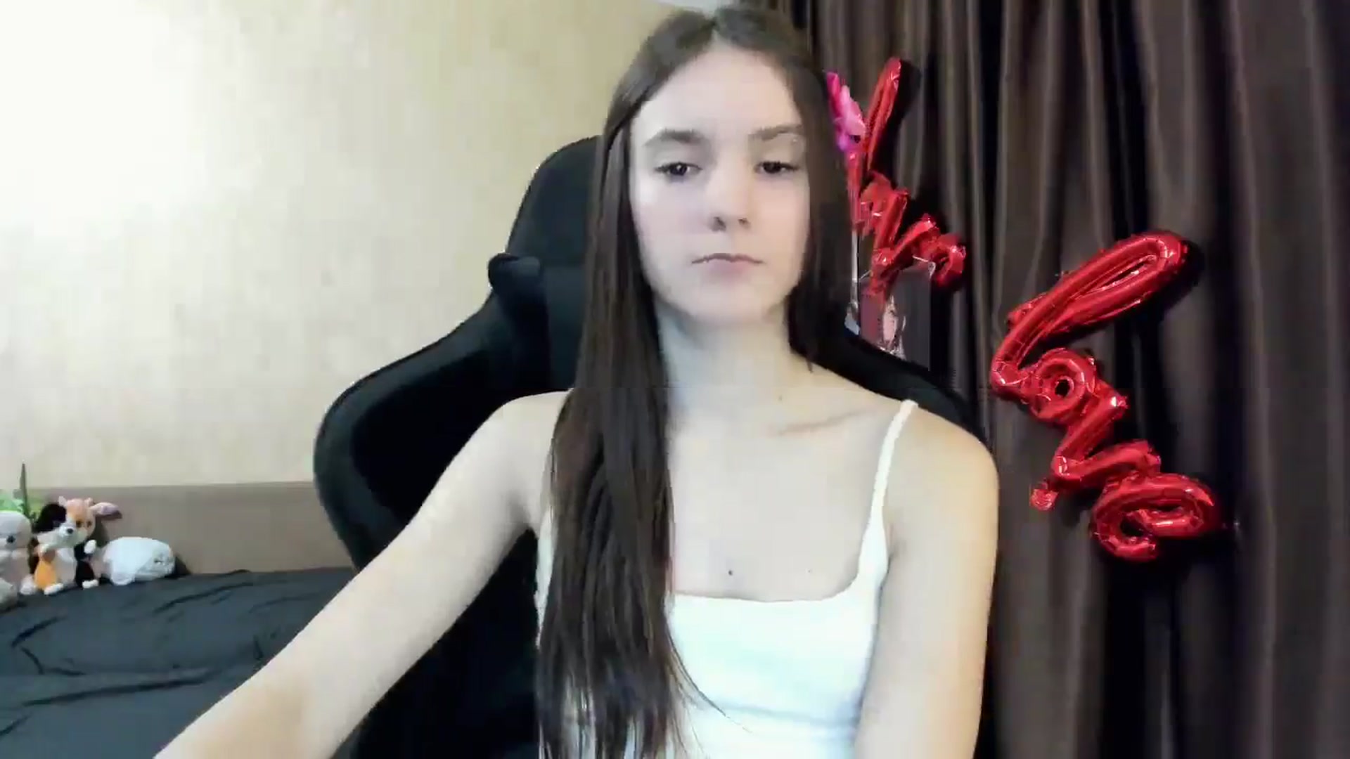 Gallery image thumbnail from Madison_Burke's myfreecams stream on, 11/28/2025, 24:06 image 8 of 20
