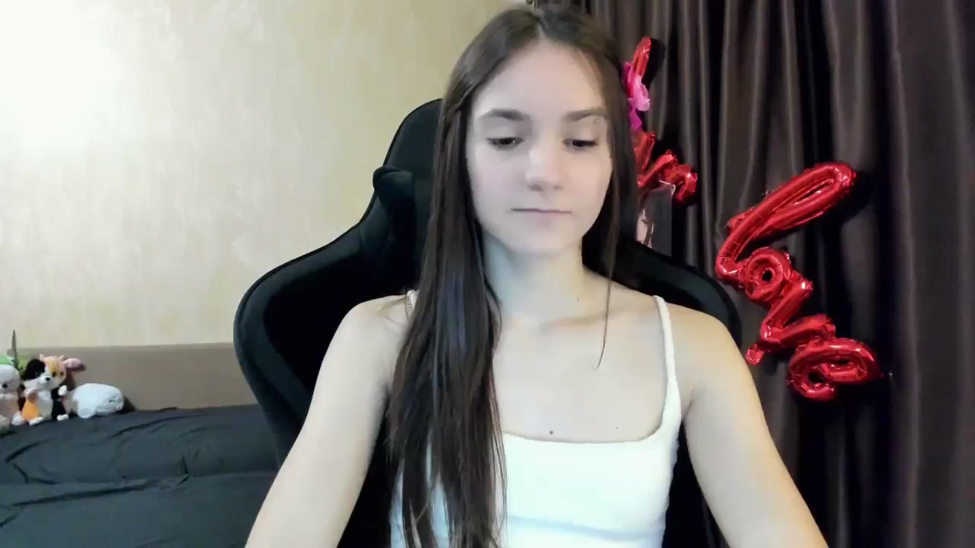 Gallery image thumbnail from Madison_Burke's myfreecams stream on, 11/28/2025, 24:06 image 20 of 20