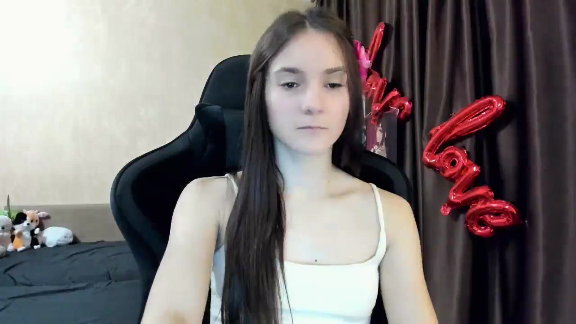 Gallery image thumbnail from Madison_Burke's myfreecams stream on, 11/28/2025, 24:14 image 3 of 20