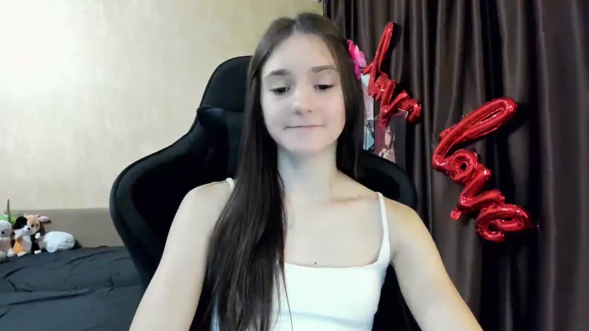 Gallery image thumbnail from Madison_Burke's myfreecams stream on, 11/28/2025, 24:14 image 8 of 20