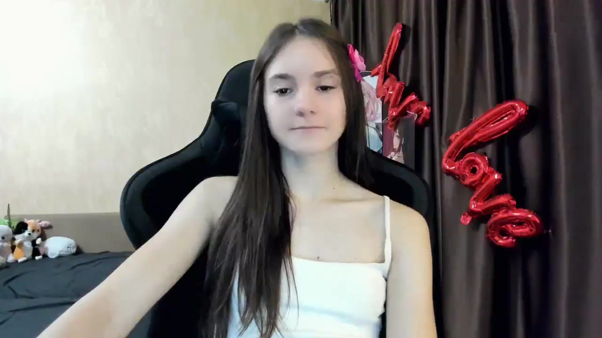 Gallery image thumbnail from Madison_Burke's myfreecams stream on, 11/28/2025, 24:14 image 9 of 20