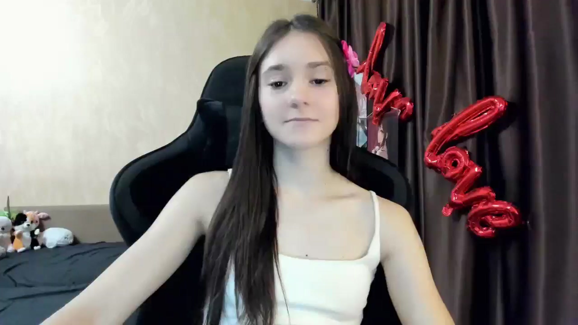 Gallery image thumbnail from Madison_Burke's myfreecams stream on, 11/28/2025, 24:14 image 13 of 20