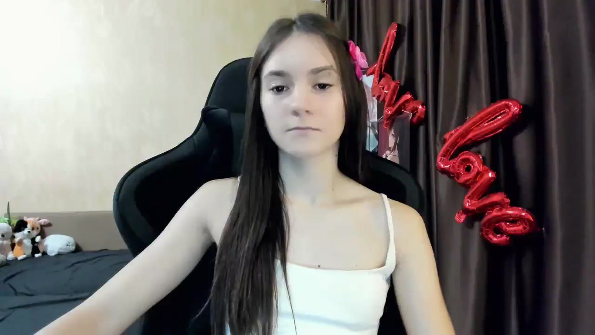 Gallery image thumbnail from Madison_Burke's myfreecams stream on, 11/28/2025, 24:14 image 6 of 20
