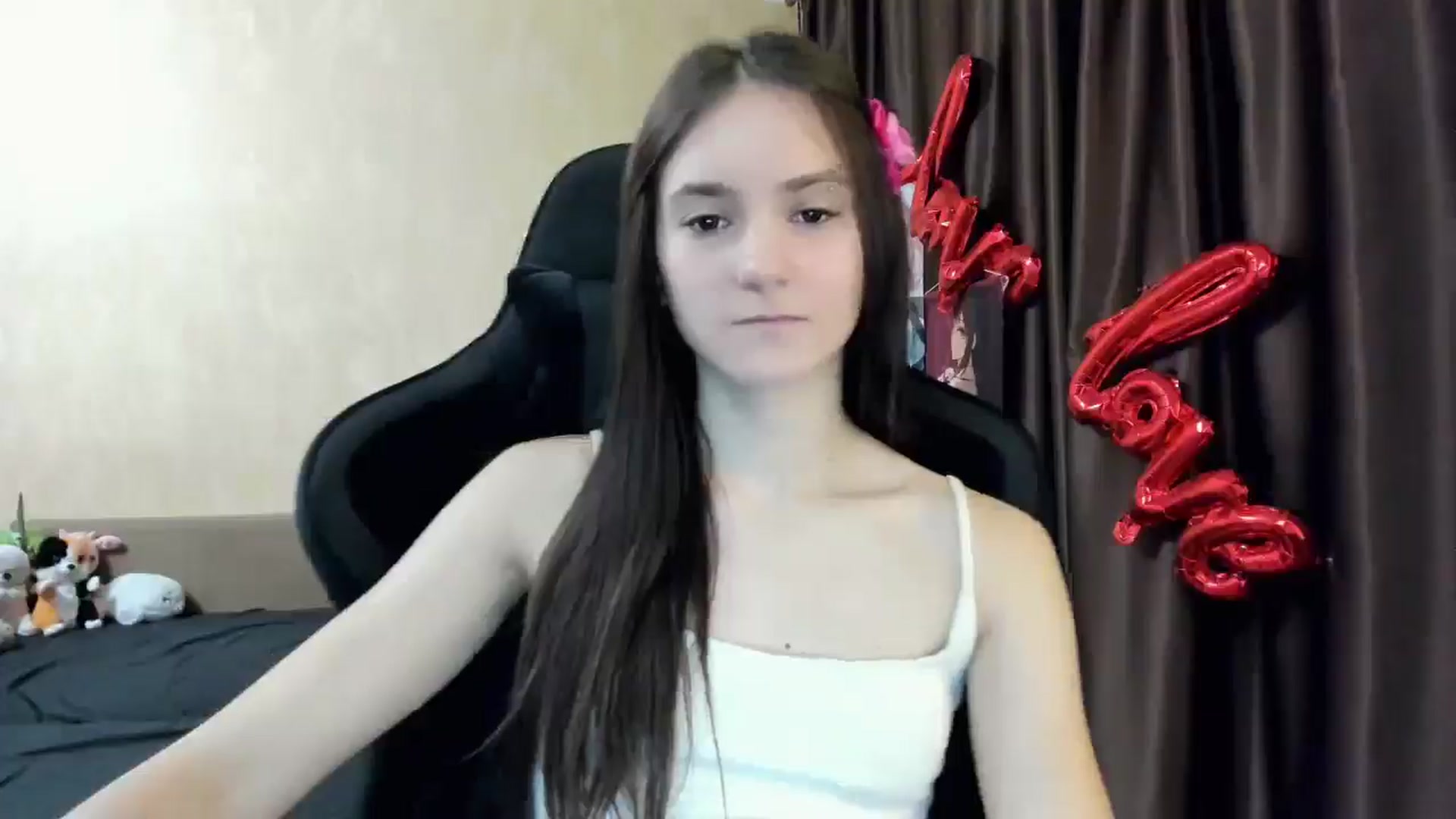 Gallery image thumbnail from Madison_Burke's myfreecams stream on, 11/28/2025, 24:14 image 7 of 20