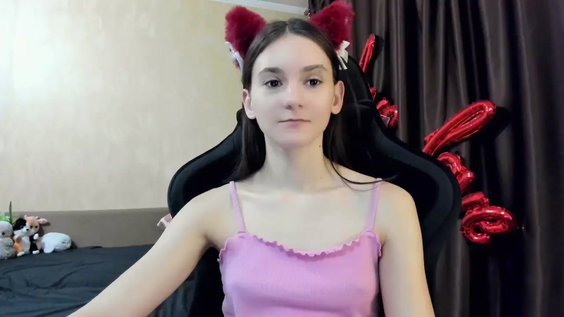 Gallery image thumbnail from Madison_Burke's myfreecams stream on, 11/29/2025, 24:39 image 17 of 20