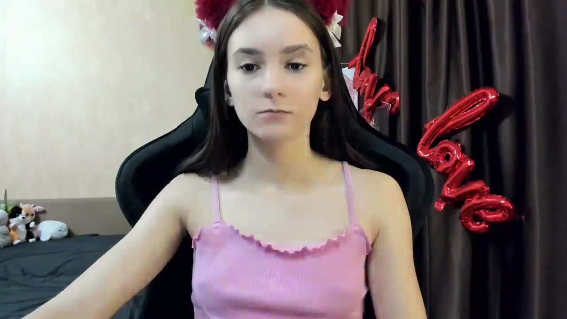 Gallery image thumbnail from Madison_Burke's myfreecams stream on, 11/29/2025, 24:39 image 6 of 20