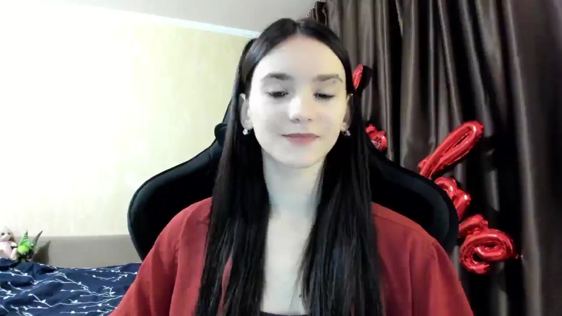 Gallery image thumbnail from Madison_Burke's myfreecams stream on, 12/01/2025, 16:29 image 5 of 20