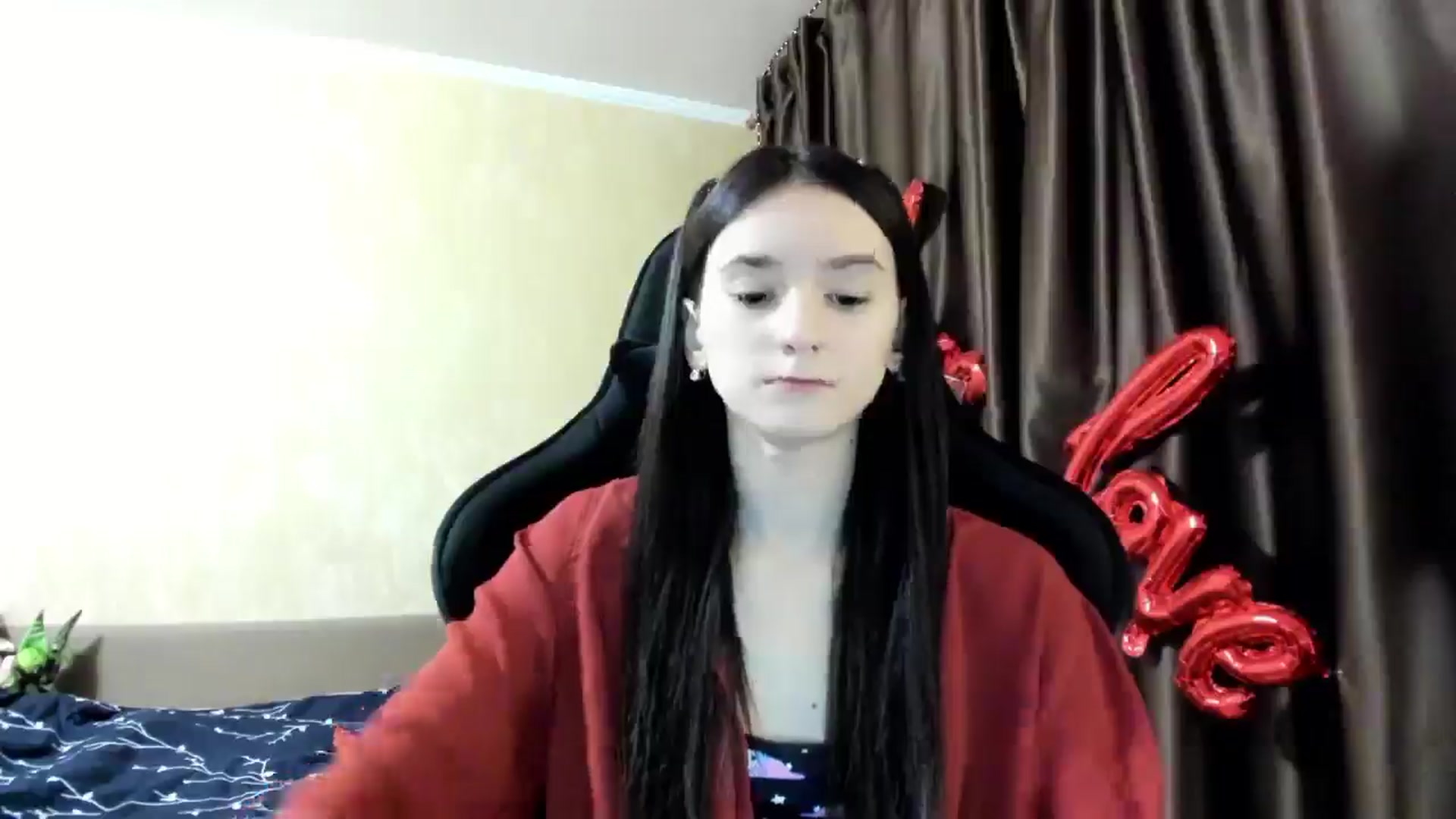 Gallery image thumbnail from Madison_Burke's myfreecams stream on, 12/01/2025, 16:29 image 19 of 20
