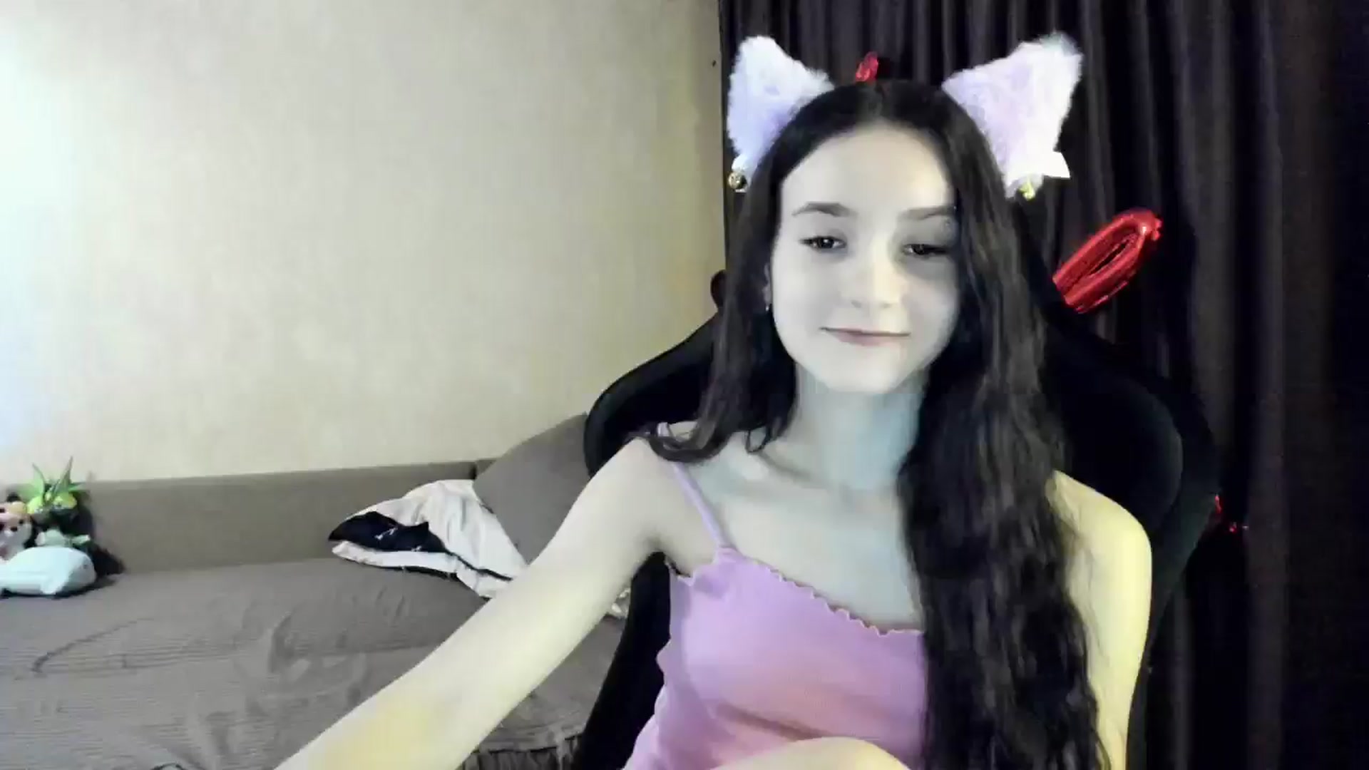 Gallery image thumbnail from Madison_Burke's myfreecams stream on, 12/07/2025, 18:00 image 16 of 20