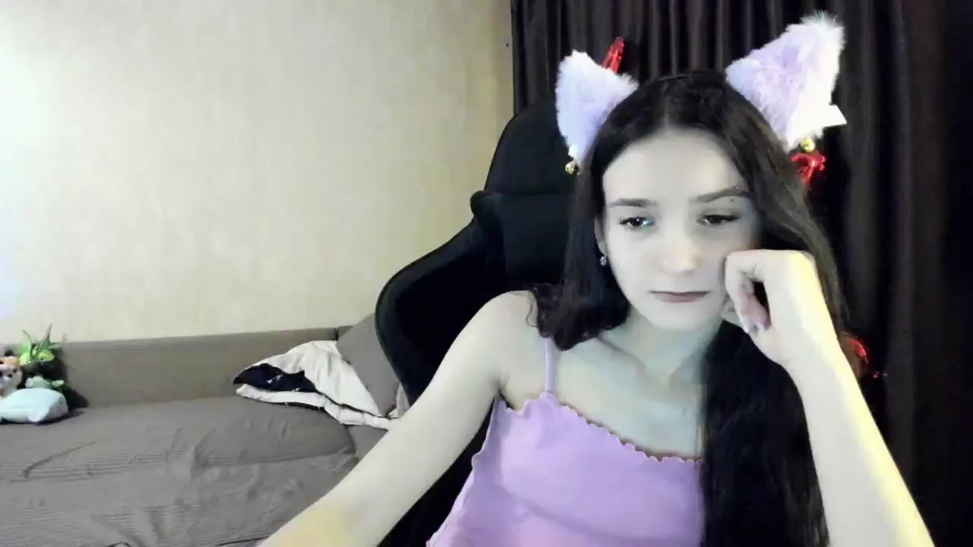 Gallery image thumbnail from Madison_Burke's myfreecams stream on, 12/07/2025, 18:00 image 7 of 20