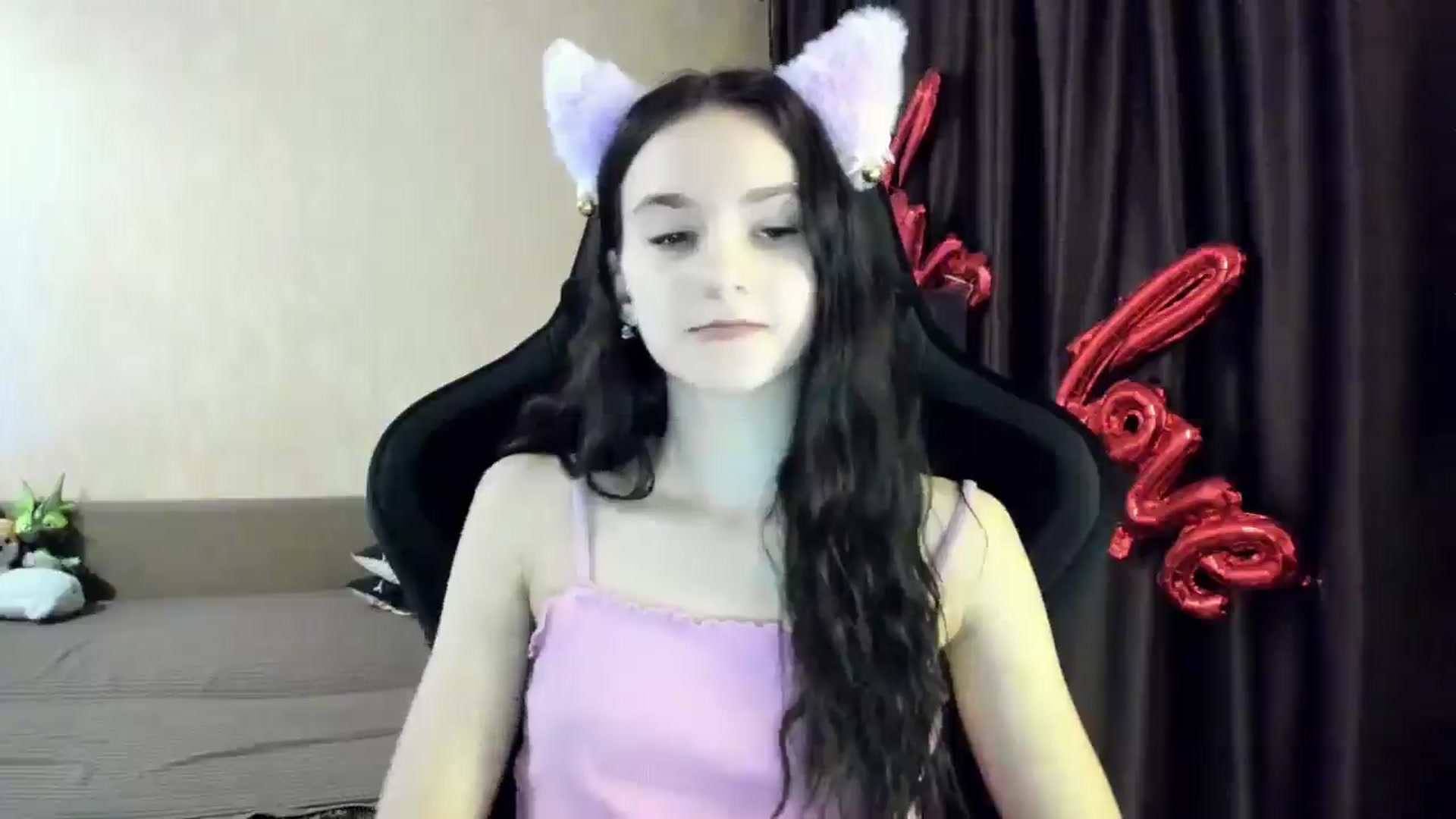 Gallery image thumbnail from Madison_Burke's myfreecams stream on, 12/07/2025, 23:37 image 12 of 20
