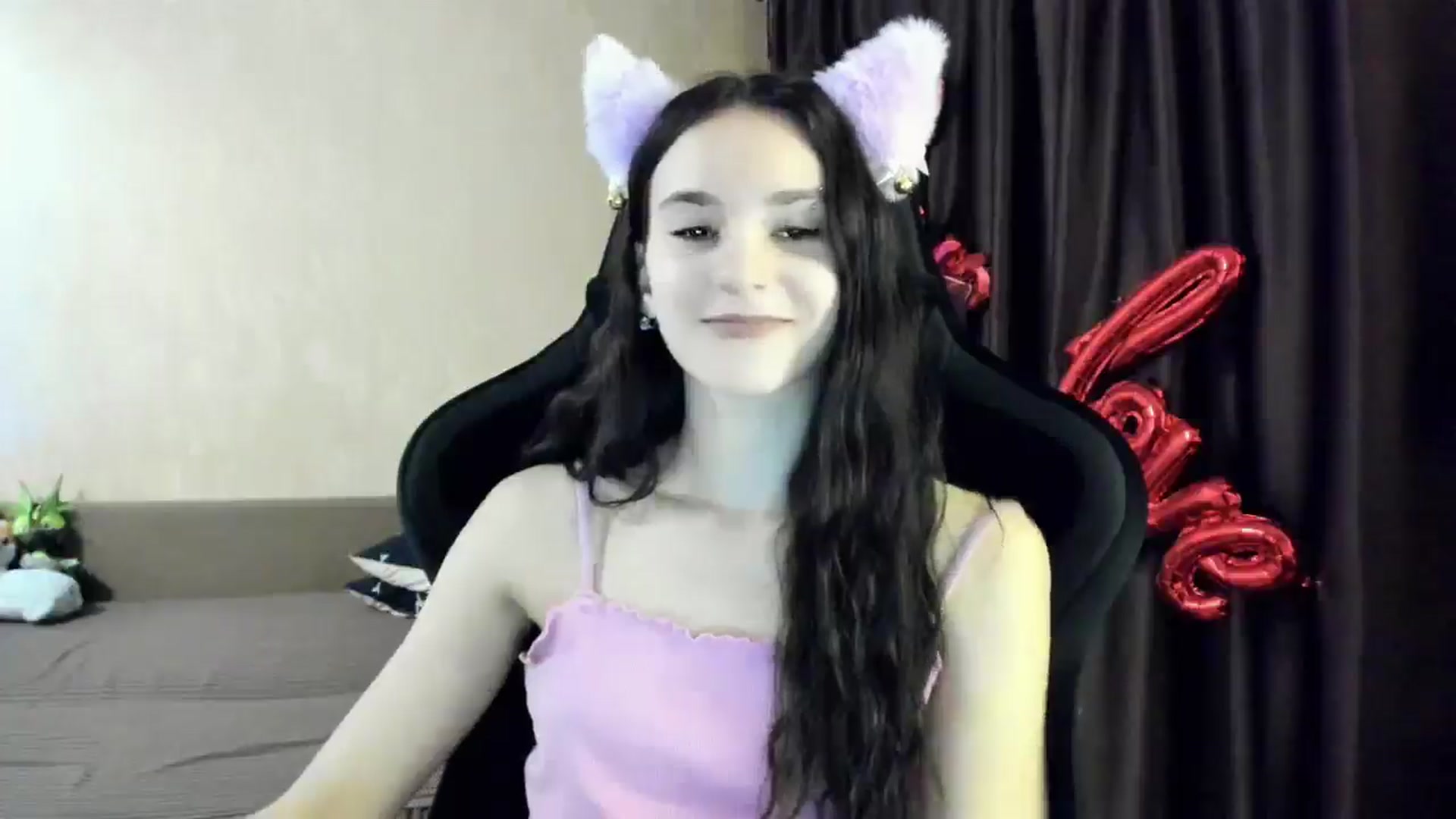 Gallery image thumbnail from Madison_Burke's myfreecams stream on, 12/07/2025, 23:37 image 13 of 20