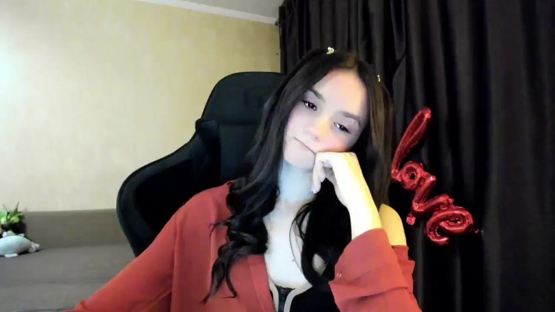 Gallery image thumbnail from Madison_Burke's myfreecams stream on, 12/10/2025, 21:57 image 10 of 20