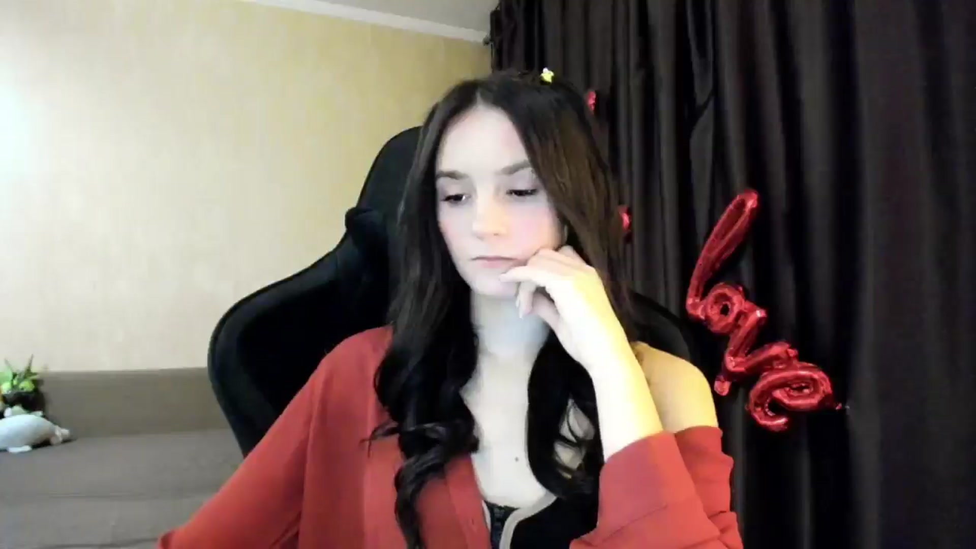 Gallery image thumbnail from Madison_Burke's myfreecams stream on, 12/10/2025, 21:57 image 7 of 20