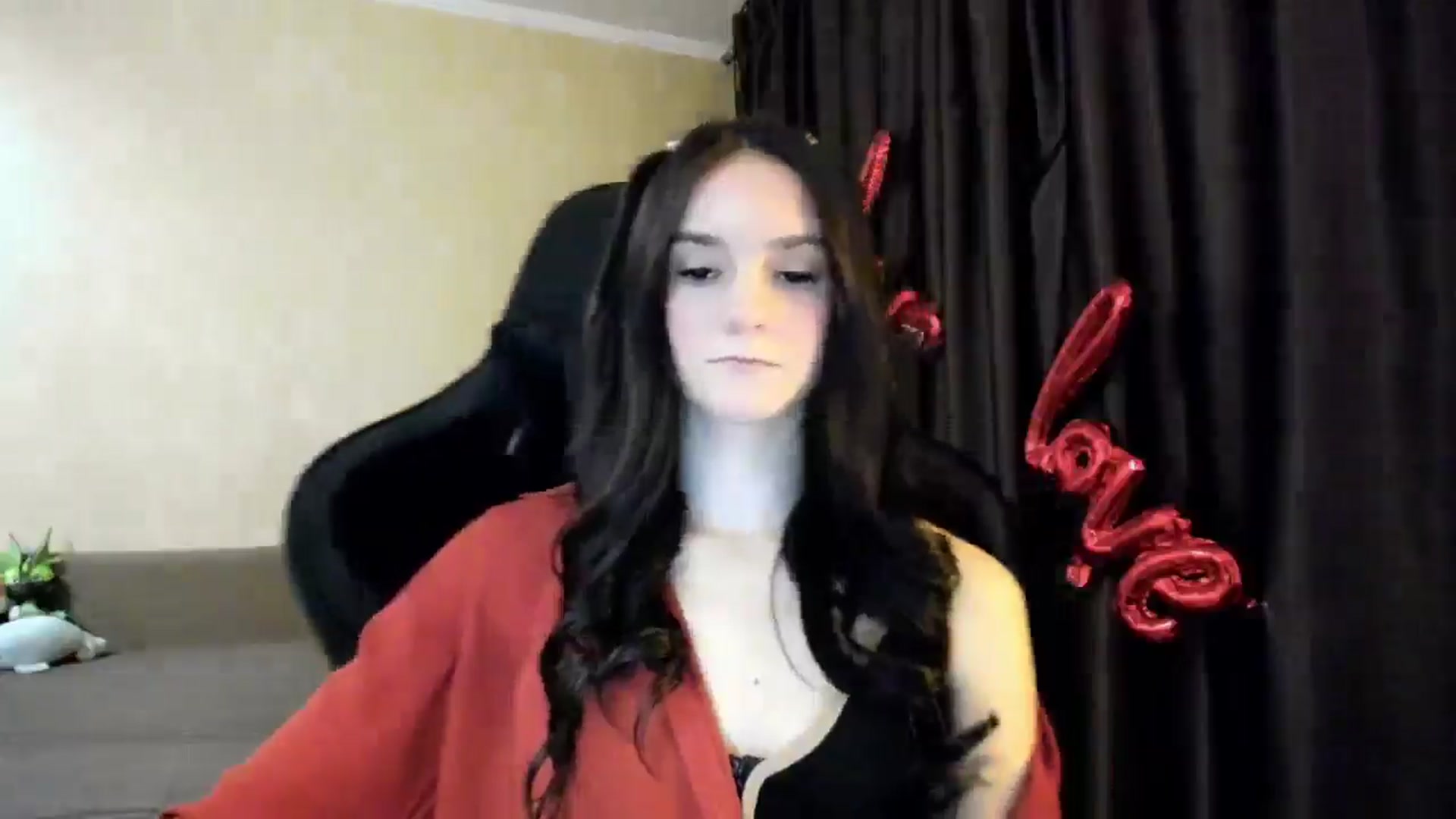 Gallery image thumbnail from Madison_Burke's myfreecams stream on, 12/10/2025, 21:57 image 16 of 20