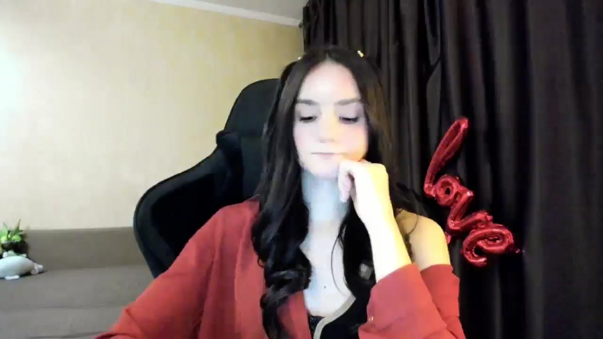 Gallery image thumbnail from Madison_Burke's myfreecams stream on, 12/10/2025, 21:57 image 13 of 20