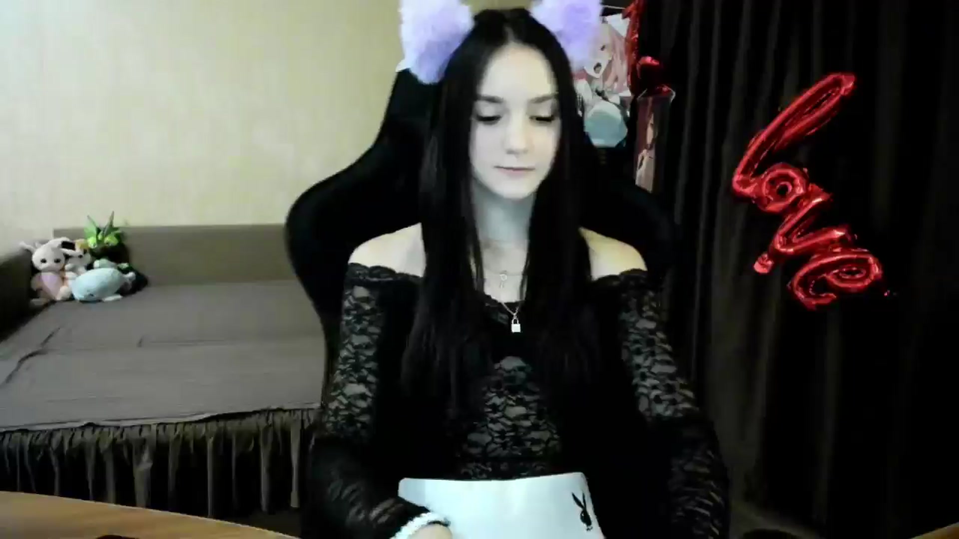 Gallery image thumbnail from Madison_Burke's myfreecams stream on, 12/15/2025, 20:12 image 16 of 20