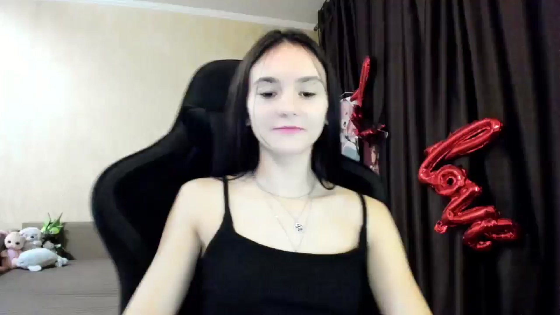 Gallery image thumbnail from Madison_Burke's myfreecams stream on, 12/18/2025, 23:54 image 14 of 20