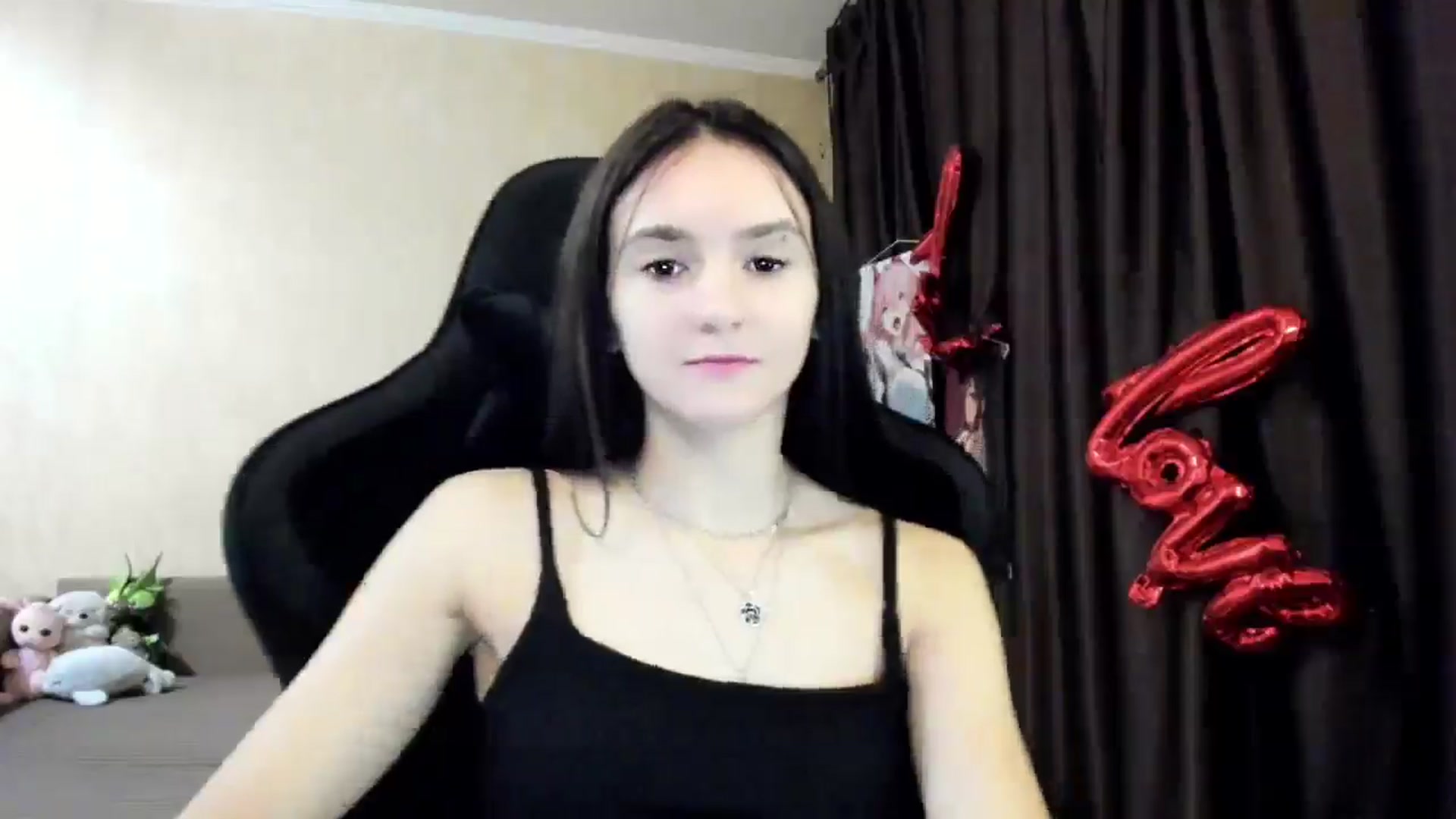 Gallery image thumbnail from Madison_Burke's myfreecams stream on, 12/18/2025, 23:54 image 16 of 20
