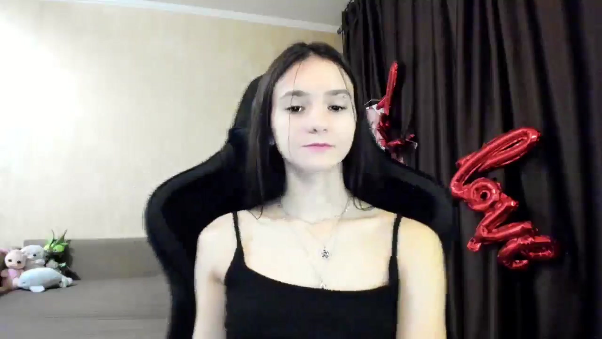Gallery image thumbnail from Madison_Burke's myfreecams stream on, 12/18/2025, 23:54 image 19 of 20