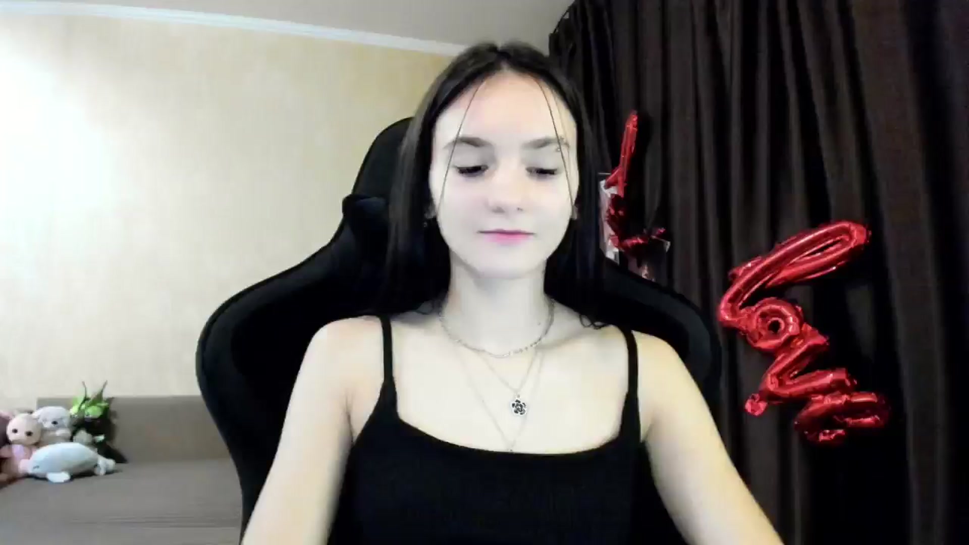 Gallery image thumbnail from Madison_Burke's myfreecams stream on, 12/18/2025, 23:54 image 6 of 20