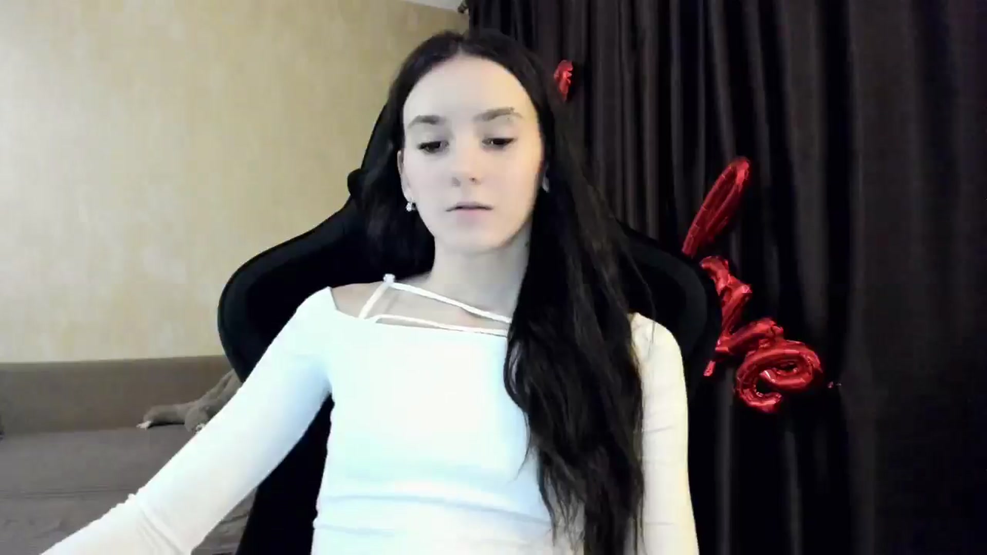 Gallery image thumbnail from Madison_Burke's myfreecams stream on, 12/21/2025, 23:07 image 16 of 20