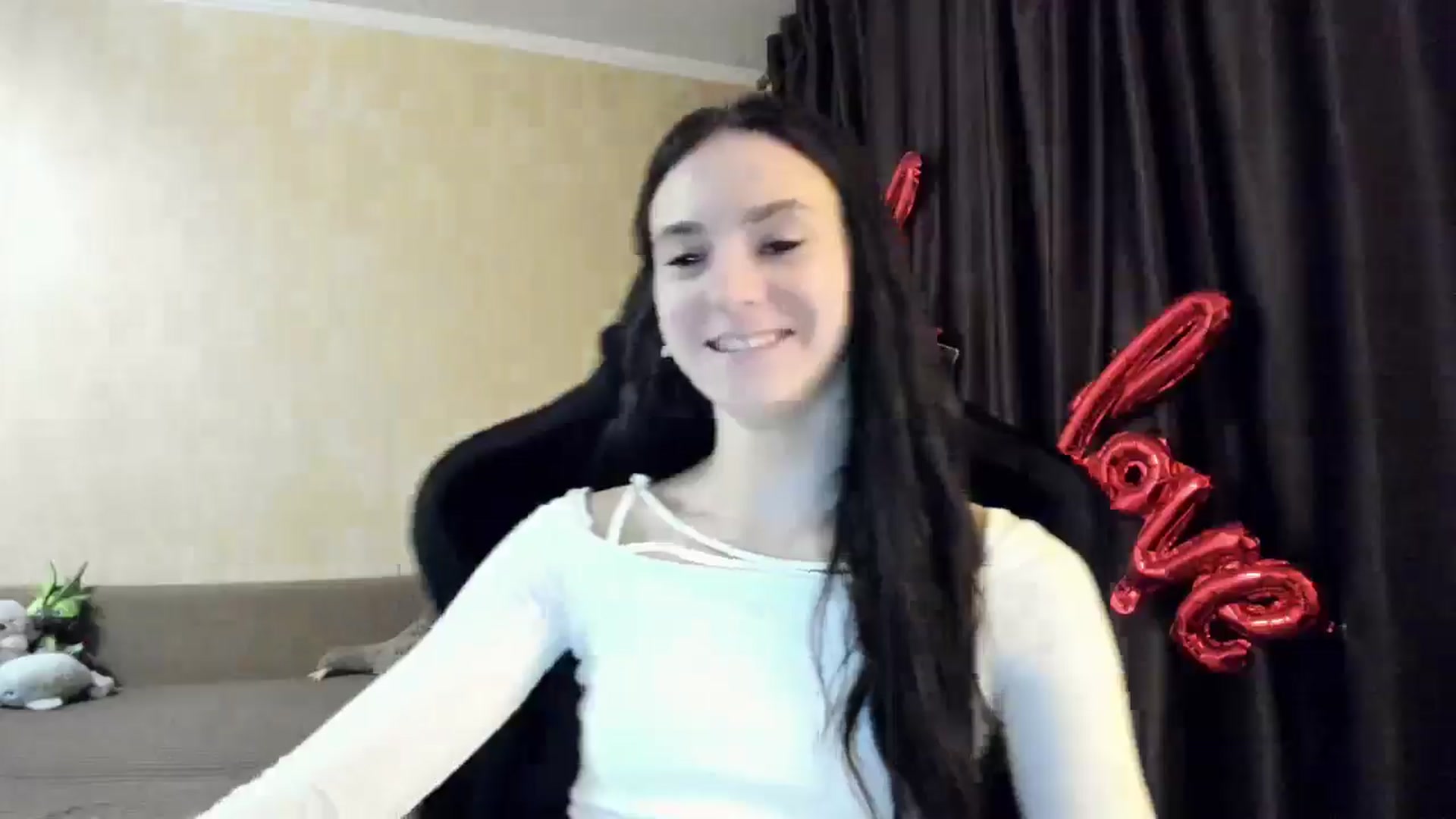 Gallery image thumbnail from Madison_Burke's myfreecams stream on, 12/22/2025, 24:57 image 17 of 20