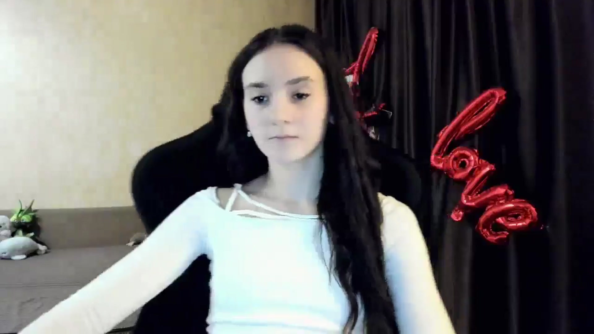 Gallery image thumbnail from Madison_Burke's myfreecams stream on, 12/22/2025, 24:57 image 15 of 20