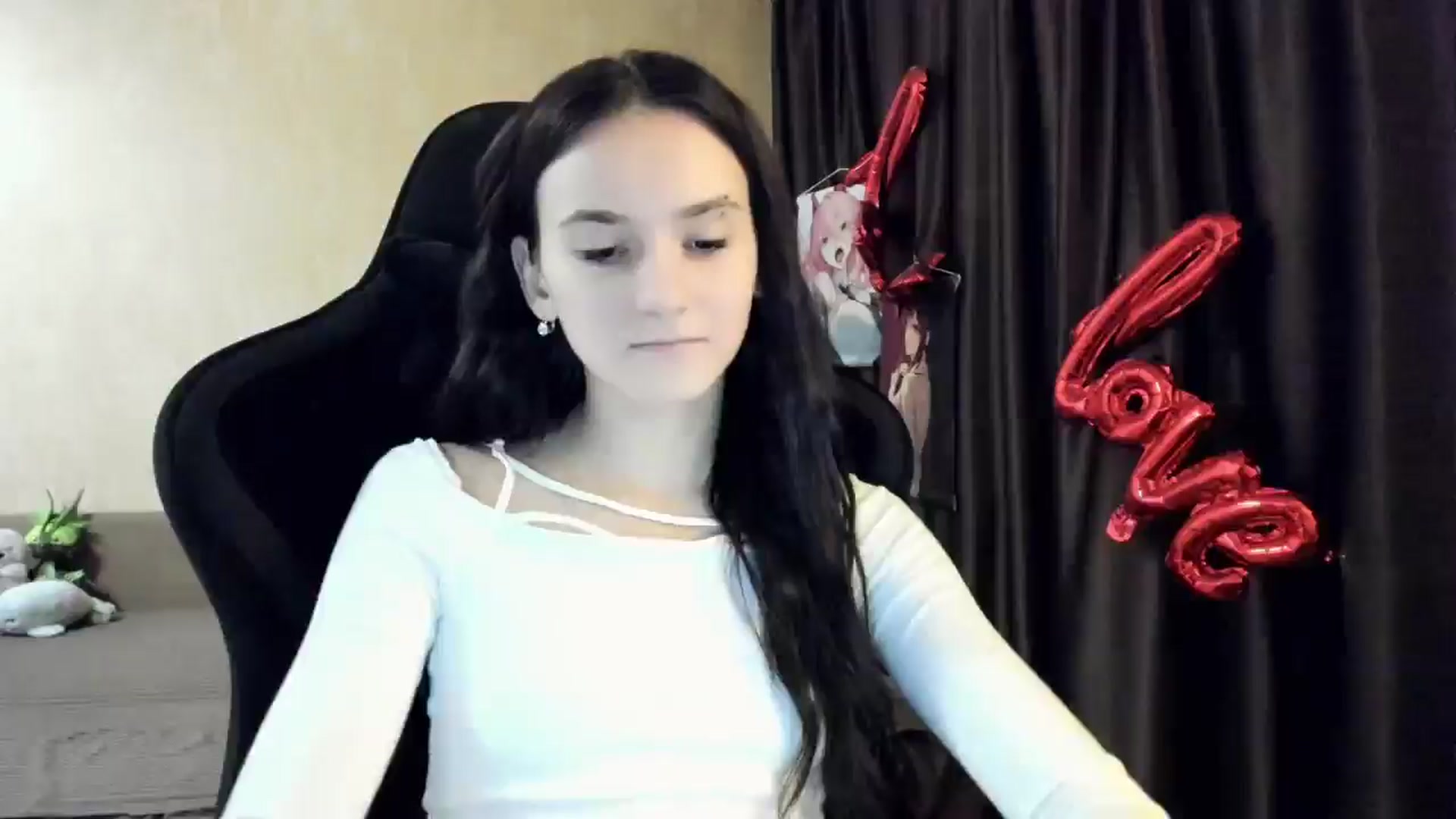 Gallery image thumbnail from Madison_Burke's myfreecams stream on, 12/22/2025, 24:57 image 12 of 20
