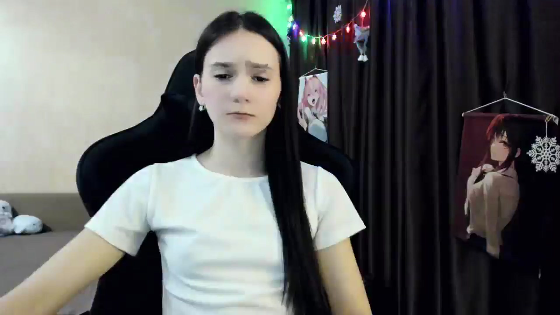 Gallery image thumbnail from Madison_Burke's myfreecams stream on, 12/25/2025, 24:20 image 8 of 20