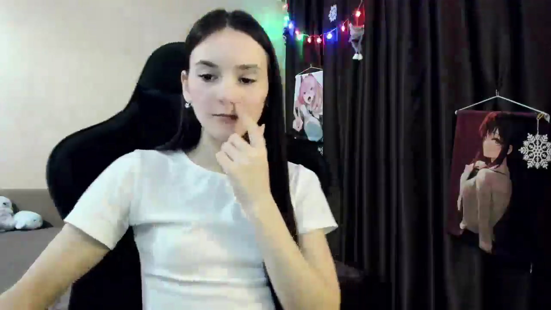 Gallery image thumbnail from Madison_Burke's myfreecams stream on, 12/25/2025, 24:20 image 6 of 20
