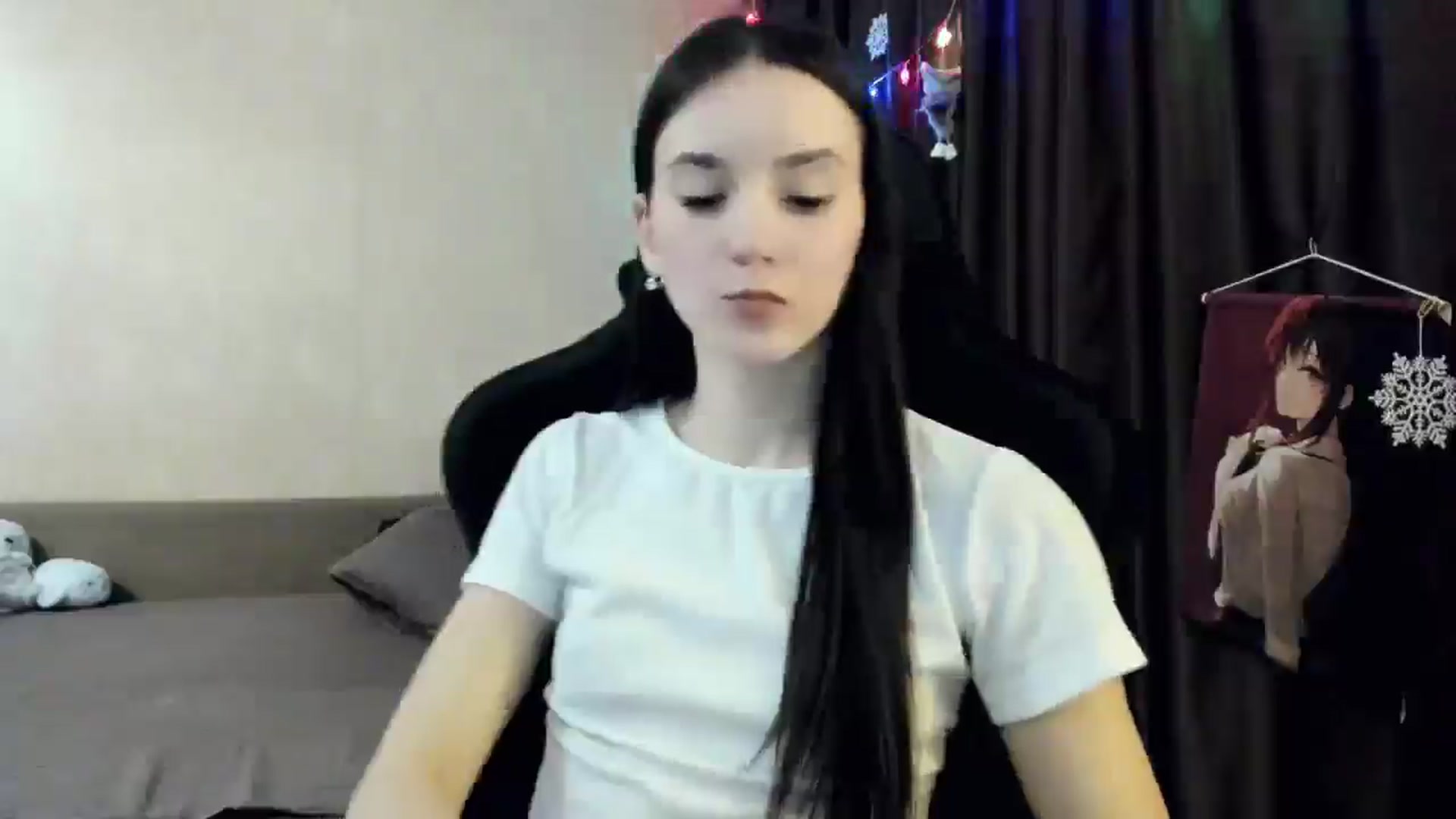 Gallery image thumbnail from Madison_Burke's myfreecams stream on, 12/25/2025, 24:20 image 5 of 20