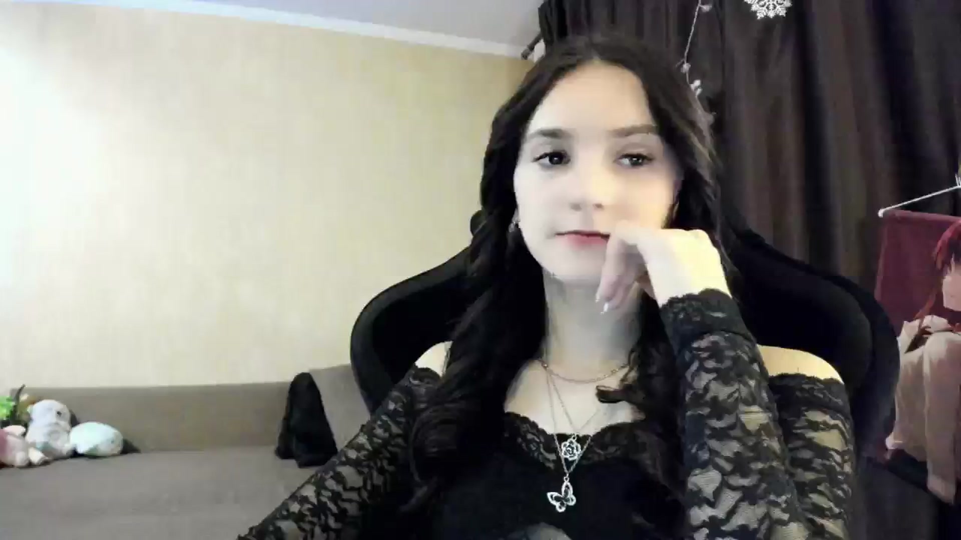 Gallery image thumbnail from Madison_Burke's myfreecams stream on, 12/29/2025, 19:59 image 2 of 20
