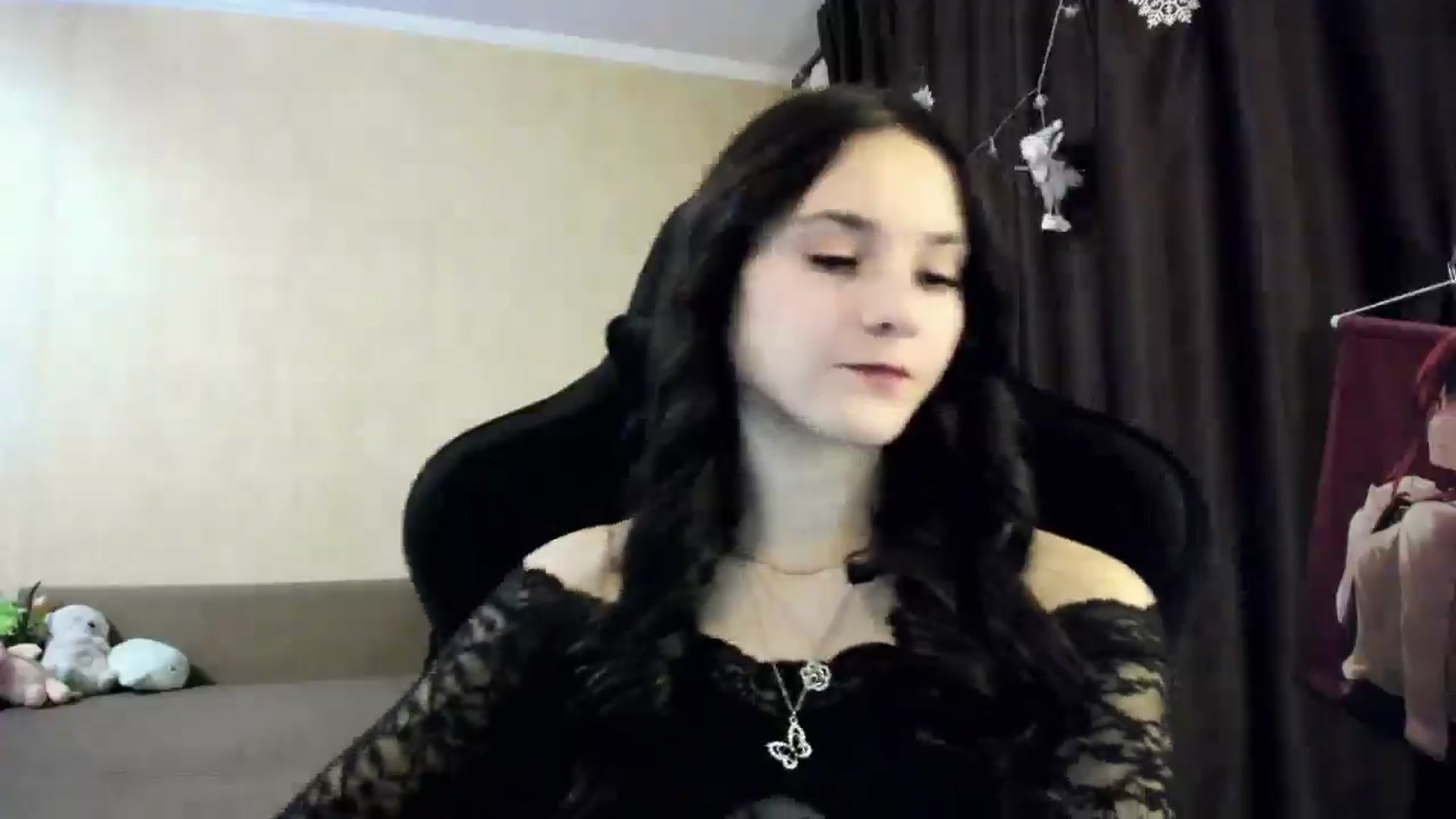 Gallery image thumbnail from Madison_Burke's myfreecams stream on, 12/29/2025, 19:59 image 12 of 20