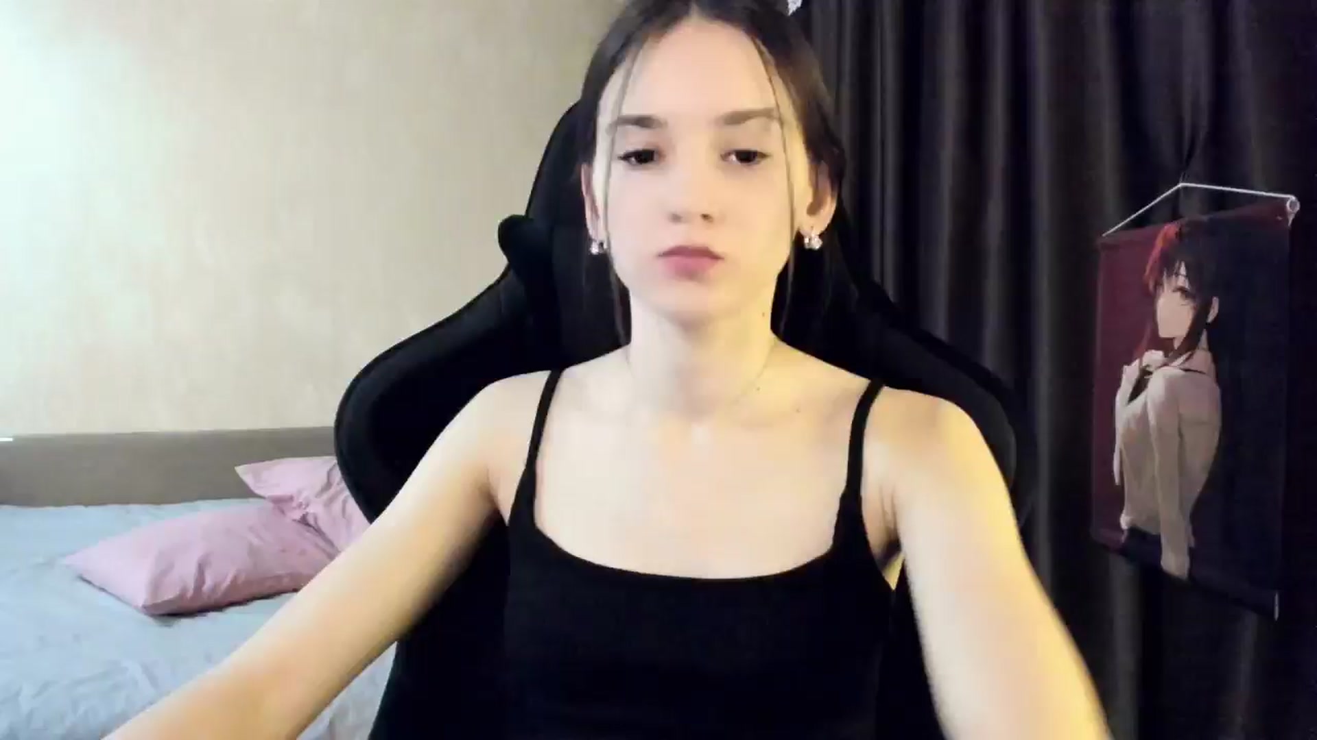 Gallery image thumbnail from Madison_Burke's myfreecams stream on, 04/05/2026, 20:34 image 19 of 20