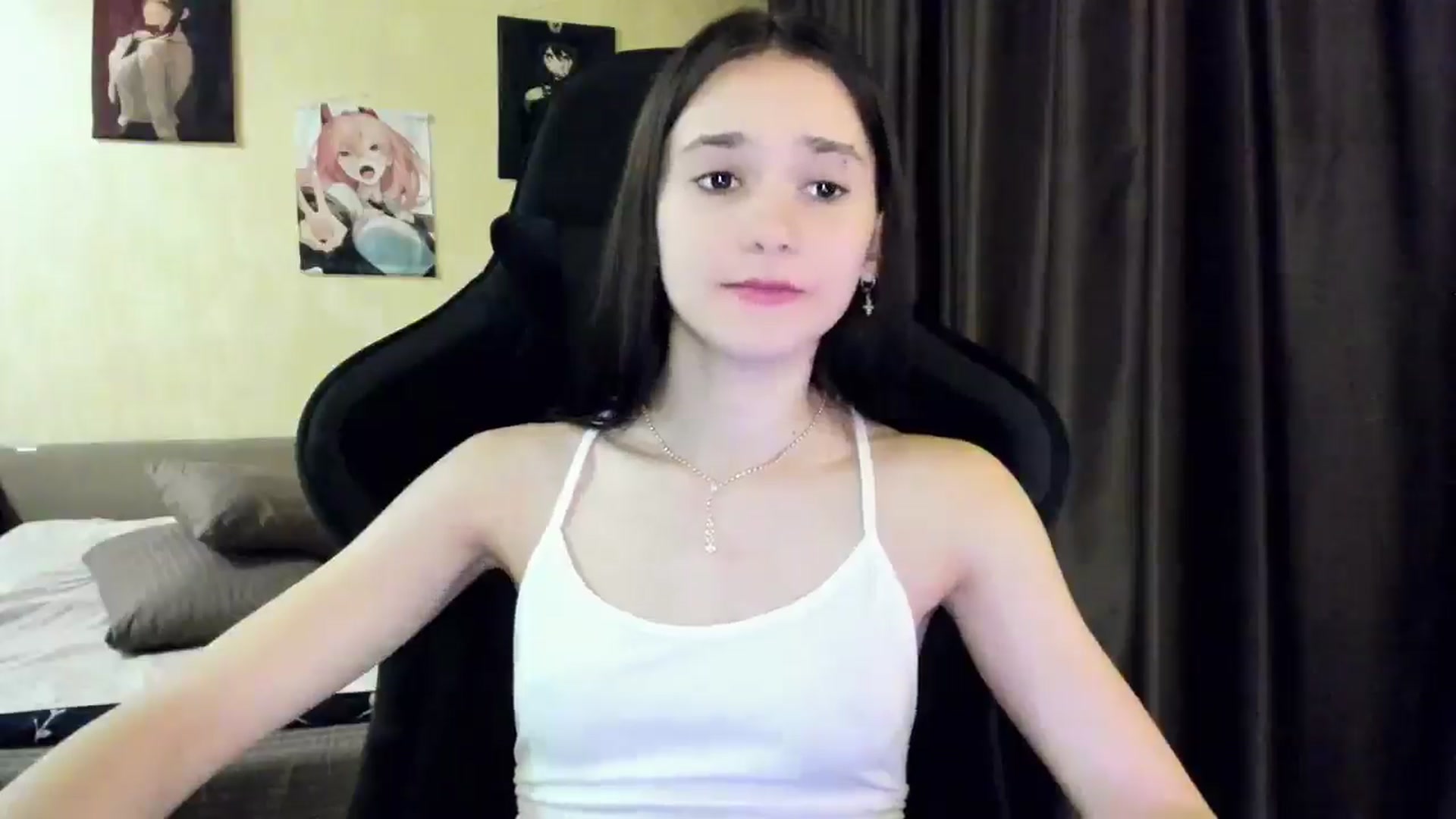 Gallery image thumbnail from Madison_Burke's myfreecams stream on, 04/15/2026, 19:05 image 15 of 20