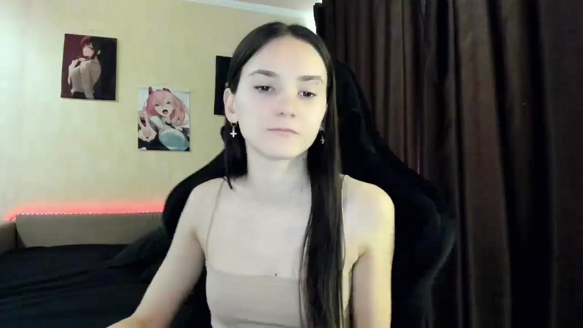 Gallery image thumbnail from Madison_Burke's myfreecams stream on, 04/18/2026, 12:36 image 15 of 20