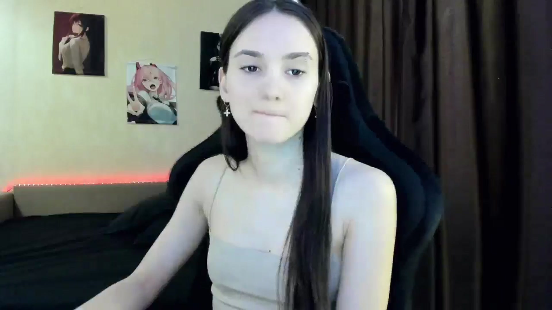 Gallery image thumbnail from Madison_Burke's myfreecams stream on, 04/18/2026, 12:36 image 16 of 20