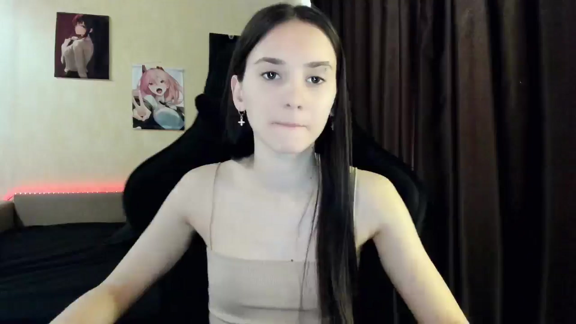 Gallery image thumbnail from Madison_Burke's myfreecams stream on, 04/18/2026, 12:36 image 18 of 20