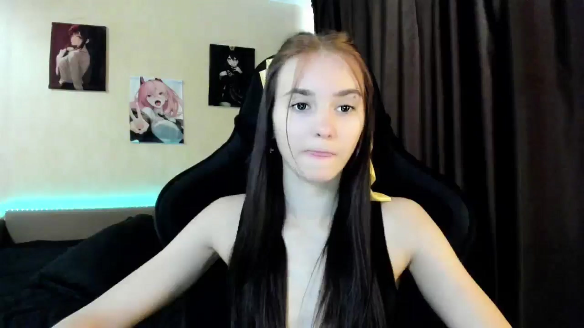 Gallery image thumbnail from Madison_Burke's myfreecams stream on, 04/28/2026, 07:55 image 13 of 20