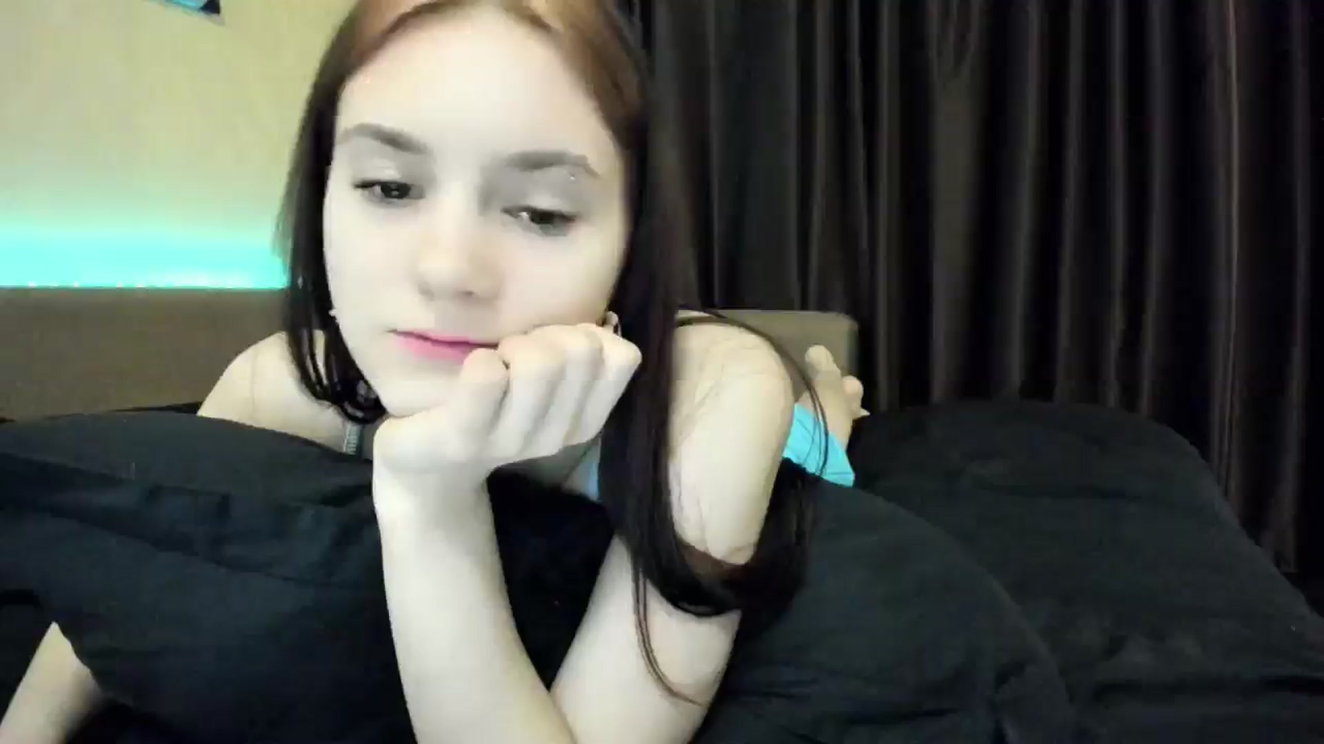 Gallery image thumbnail from Madison_Burke's myfreecams stream on, 04/30/2026, 18:00 image 19 of 20