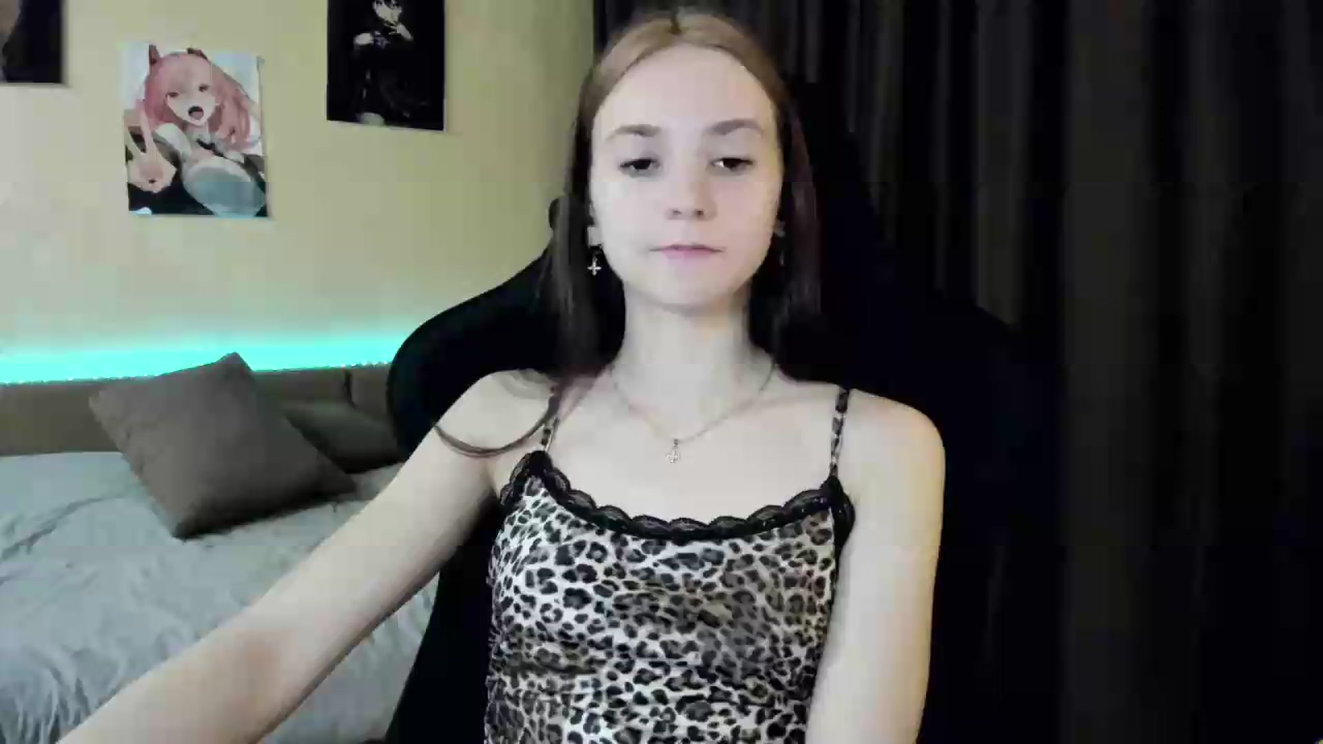 Gallery image thumbnail from Madison_Burke's myfreecams stream on, 05/06/2026, 21:14 image 17 of 20